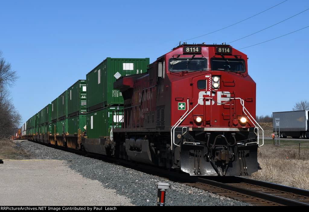 Intermodal cruises east